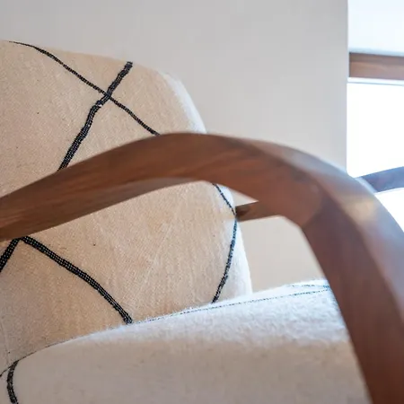 Konukevi Casa Vermelha 4*