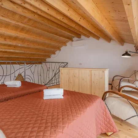 Konukevi Casa Vermelha Alvor