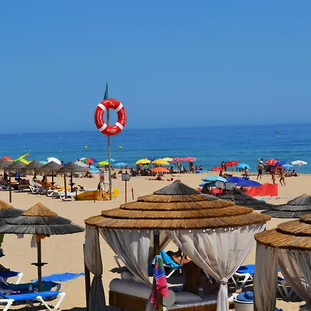 Гостевой дом Casa Vermelha 4*