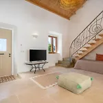 Casa Vermelha 게스트하우스 알보르